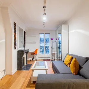 Luxurious 1 Bedroom Tour Eiffel Saint Dominique Free Netflix Apartamento París