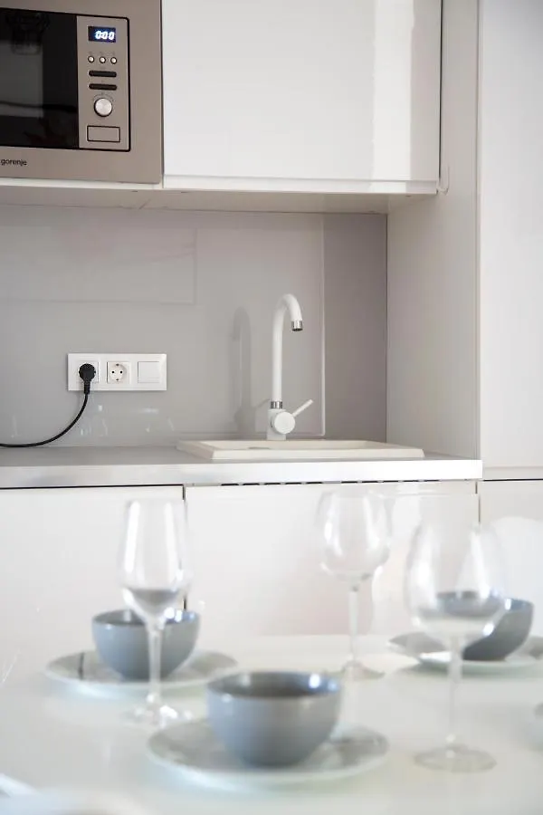 Luxury Quentin Apartment 3 Bedrm, 2 Bathrm Budapest 0*,