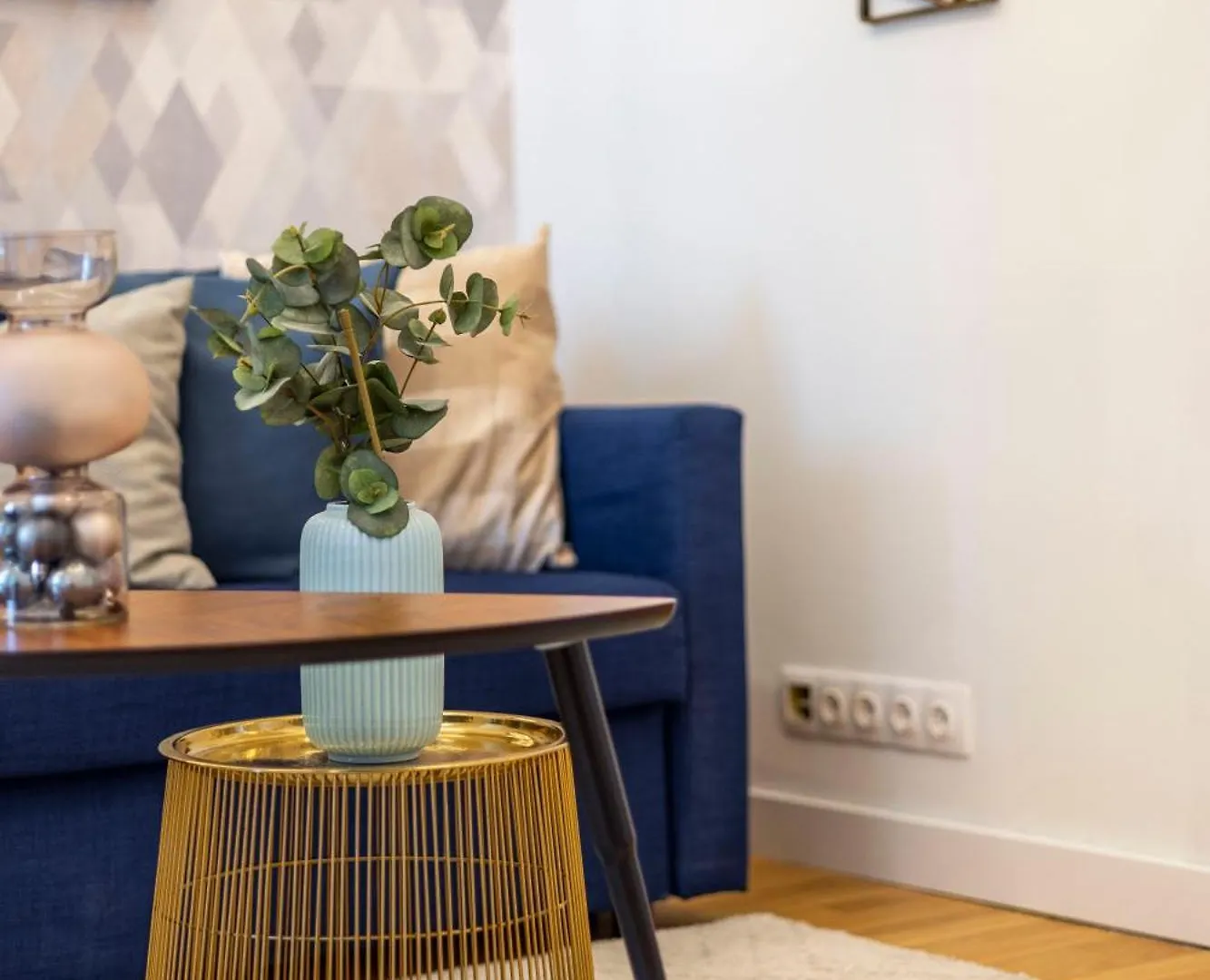Luxury Quentin Apartment 3 Bedrm, 2 Bathrm Budapest Hungary